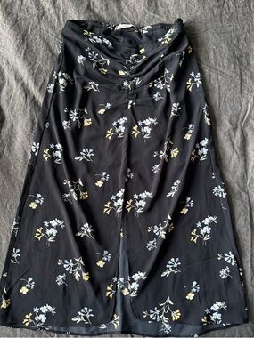 Abercrombie & Fitch Black Floral ruched A-Line Skirt